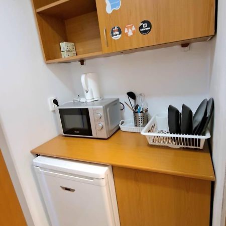 Inchiriez Garsoniera In Regim Hotelier Unirii Bukarest Eksteriør billede